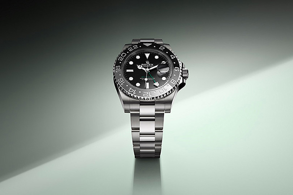 Continua a scoprire Rolex GMT-Master II
