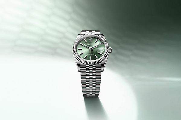 Continua a scoprire Rolex Datejust