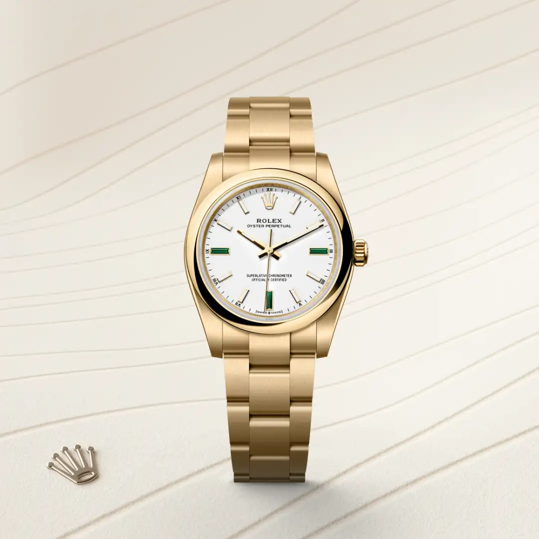 Rolex Oyster Perpetual in 18 ct yellow gold, M124208-0002 - Verga 1947