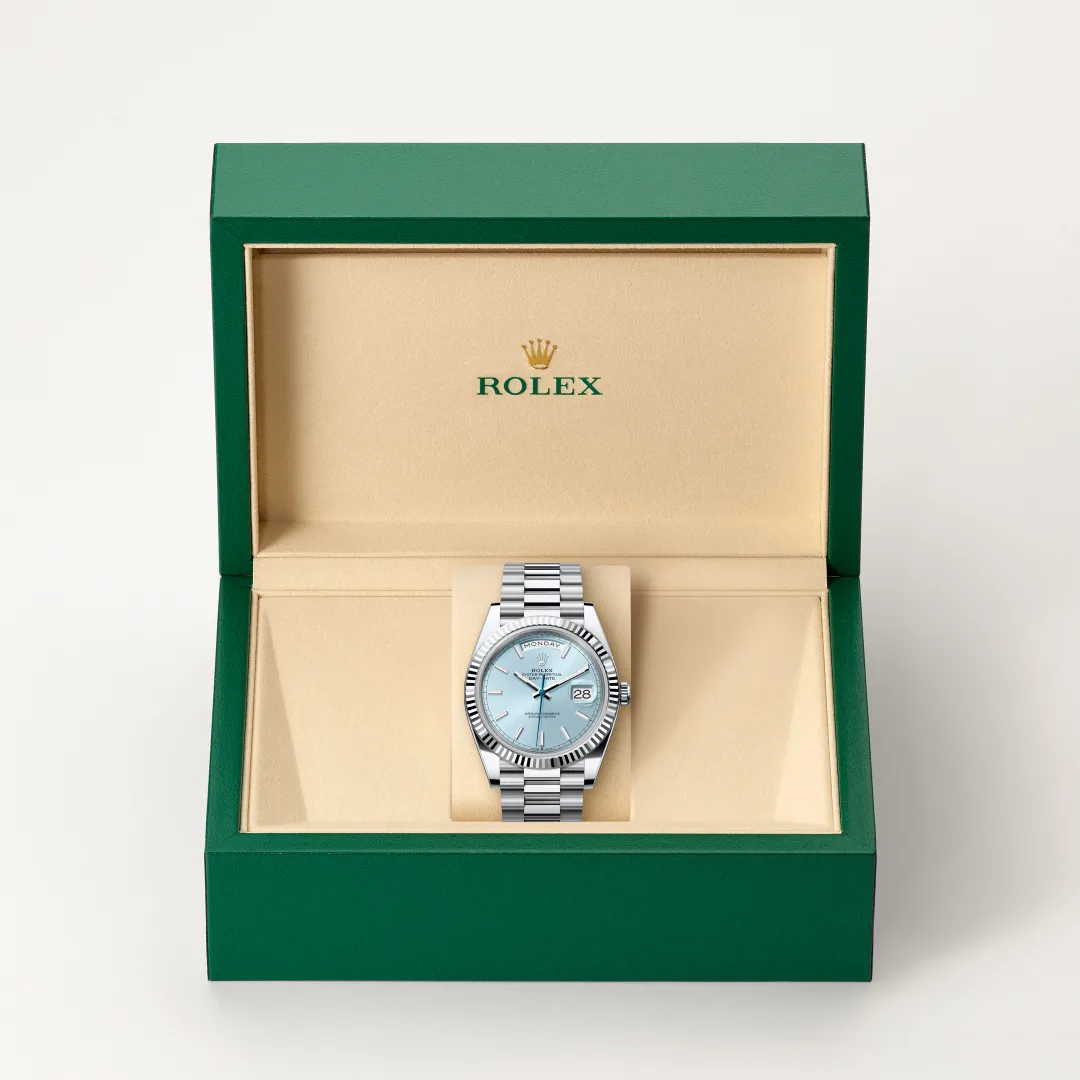 Rolex Day-Date in Platinum, M228236-0018 - Verga 1947
