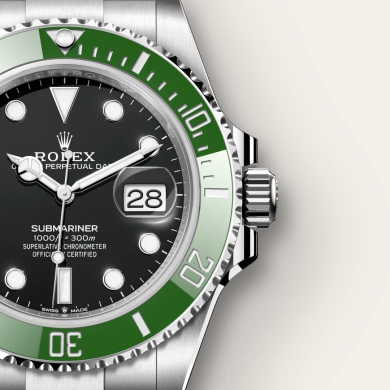 Rolex Submariner in Acciaio Oystersteel, M126610LV-0002 - Verga 1947