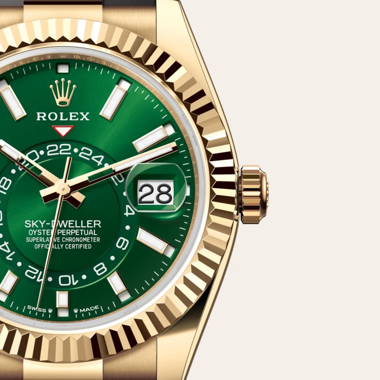 Rolex Sky-Dweller in 18 ct yellow gold, M336238-0004 - Verga 1947