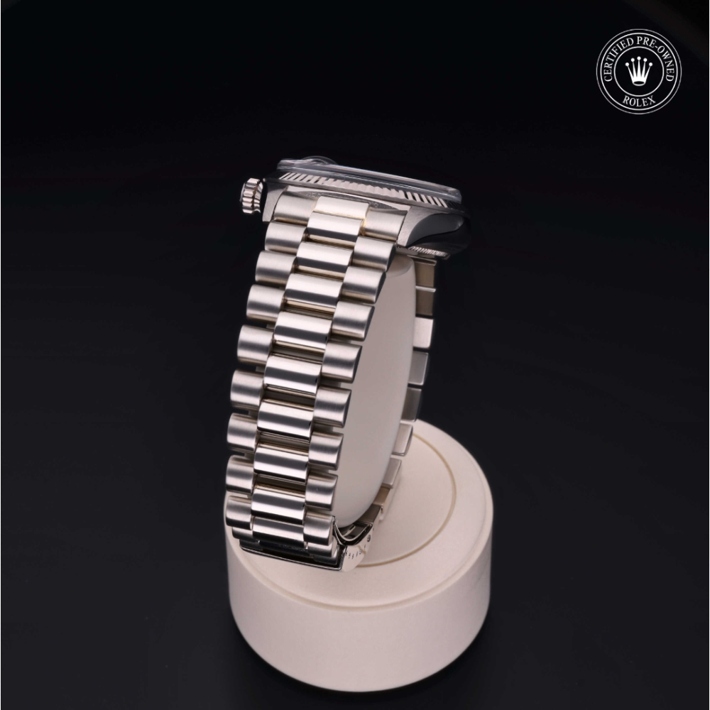 Rolex Certified Pre-Owned  36 in oro bianco 18 ct, 1803/9 | Verga 1947