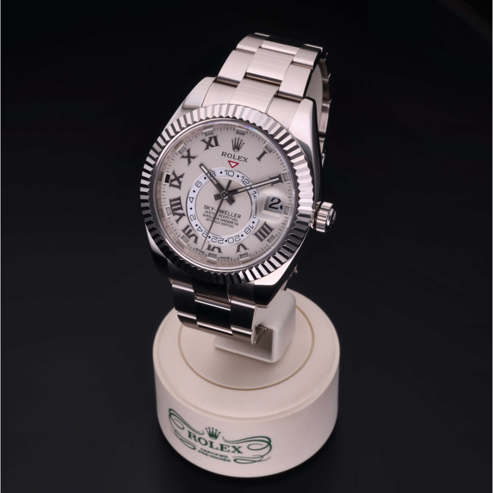 Rolex Certified Pre-Owned  42 in Oro 18 CT.B, 326939 | Verga 1947