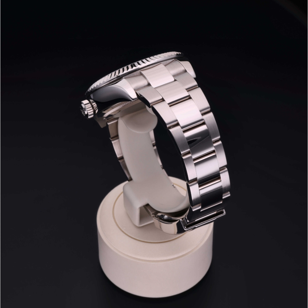 Rolex Certified Pre-Owned  42 in Oro 18 CT.B, 326939 | Verga 1947