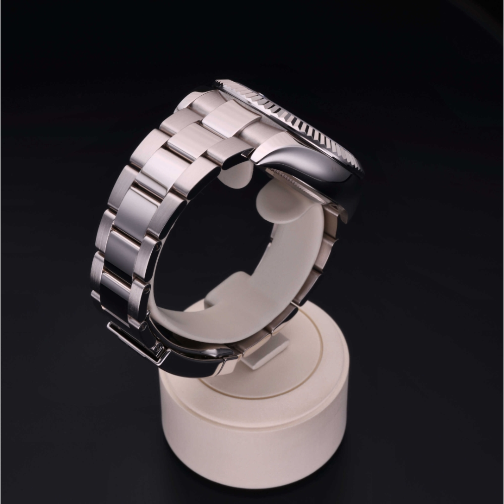 Rolex Certified Pre-Owned  42 in Oro 18 CT.B, 326939 | Verga 1947