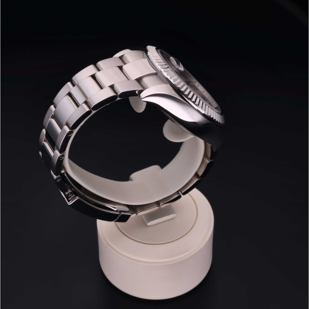 Rolex Certified Pre-Owned  42 in Oro 18 CT.B, 326939 | Verga 1947