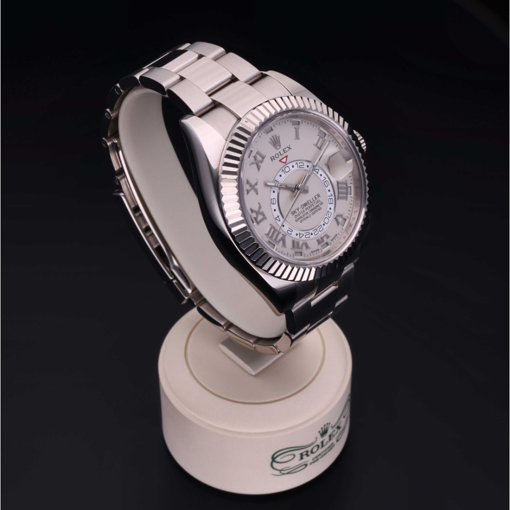 Rolex Certified Pre-Owned  42 in Oro 18 CT.B, 326939 | Verga 1947