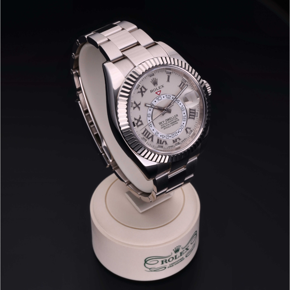 Rolex Certified Pre-Owned  42 in Oro 18 CT.B, 326939 | Verga 1947