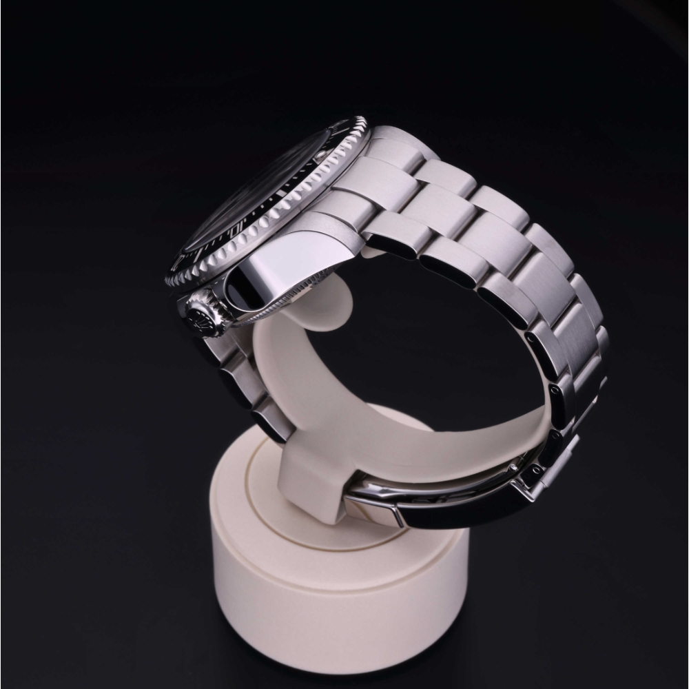Rolex Certified Pre-Owned  44 in Steel, 116660 | Verga 1947