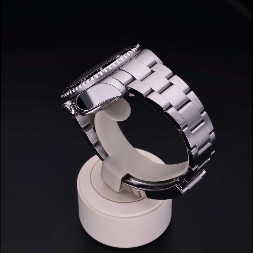 Rolex Certified Pre-Owned  44 in Steel, 116660 | Verga 1947