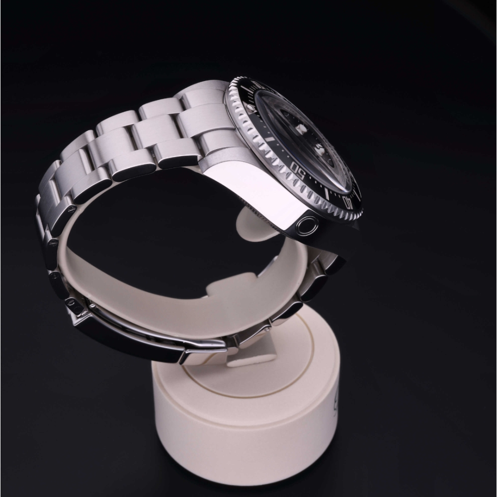 Rolex Certified Pre-Owned  44 in Steel, 116660 | Verga 1947
