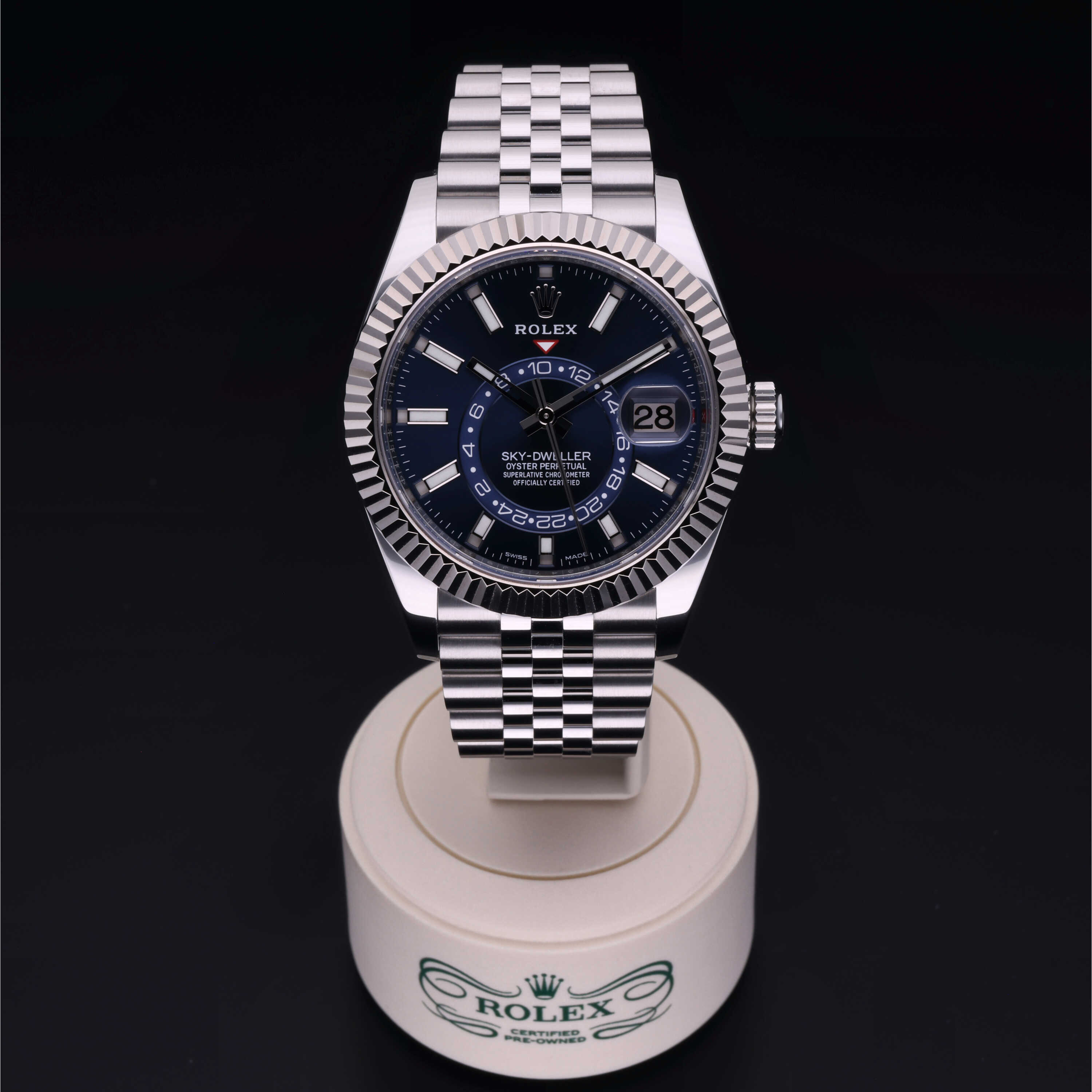 Rolex Certified Pre-Owned  42 in Rolesor 18 Carat White, 326934 | Verga 1947