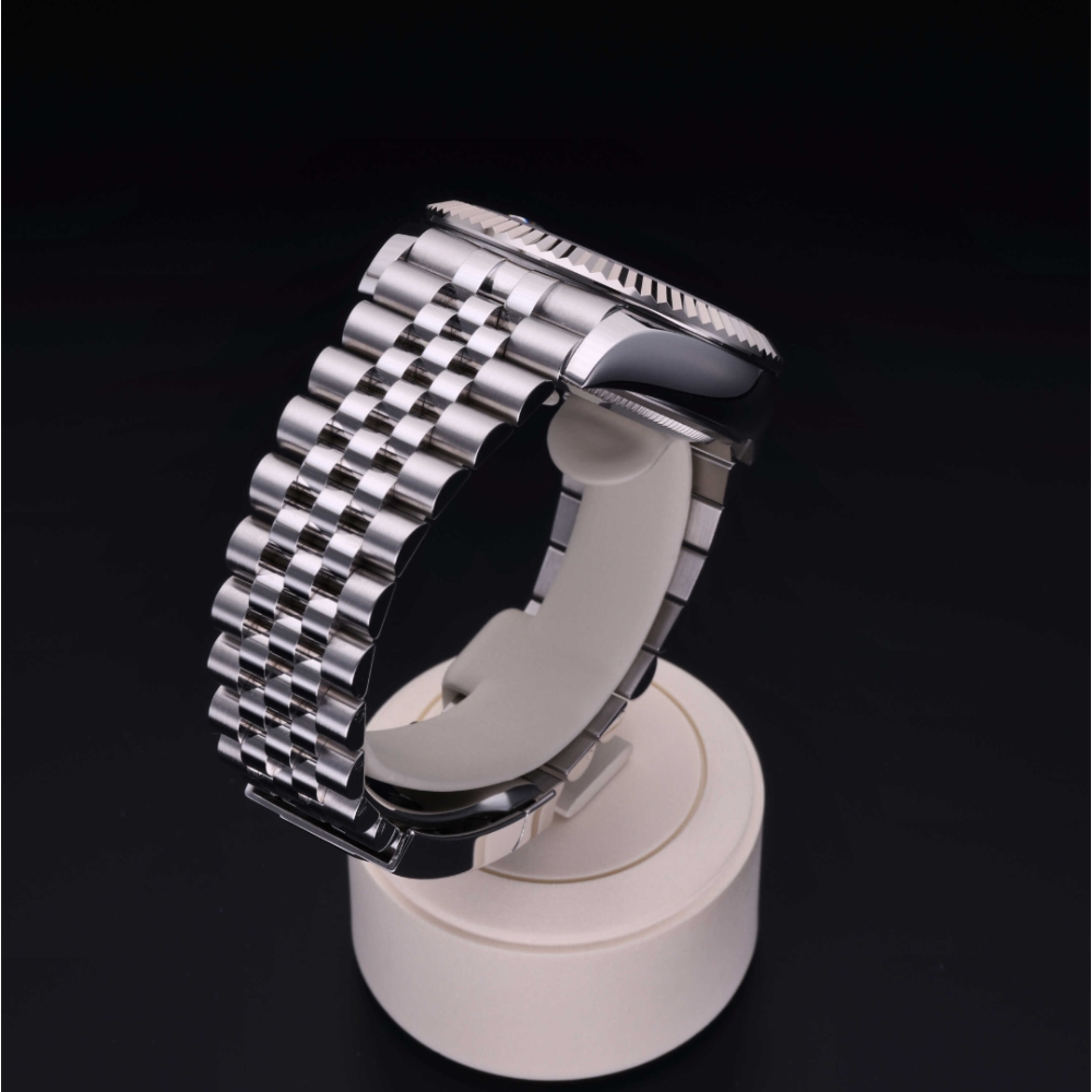 Rolex Certified Pre-Owned  42 in Rolesor 18 Carat White, 326934 | Verga 1947