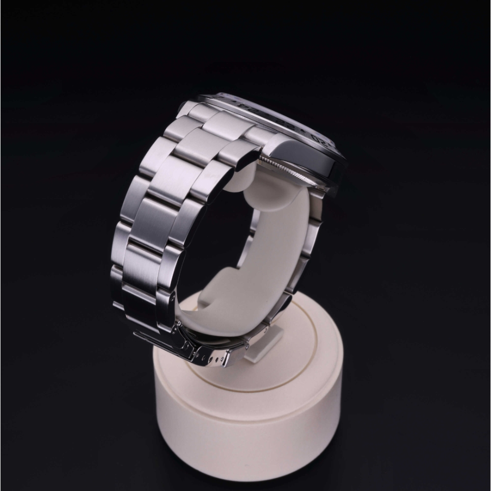 Rolex Certified Pre-Owned Oyster Perpetual 40 in Steel, 16570 | Verga 1947