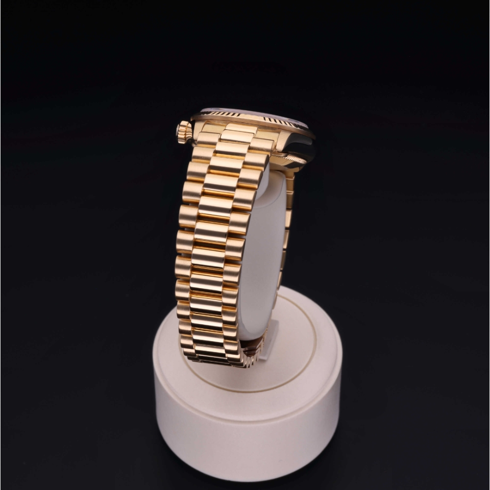 Rolex Certified Pre-Owned Oyster Perpetual 31 in Gold 18 Carat Yellow, 68278 | Verga 1947