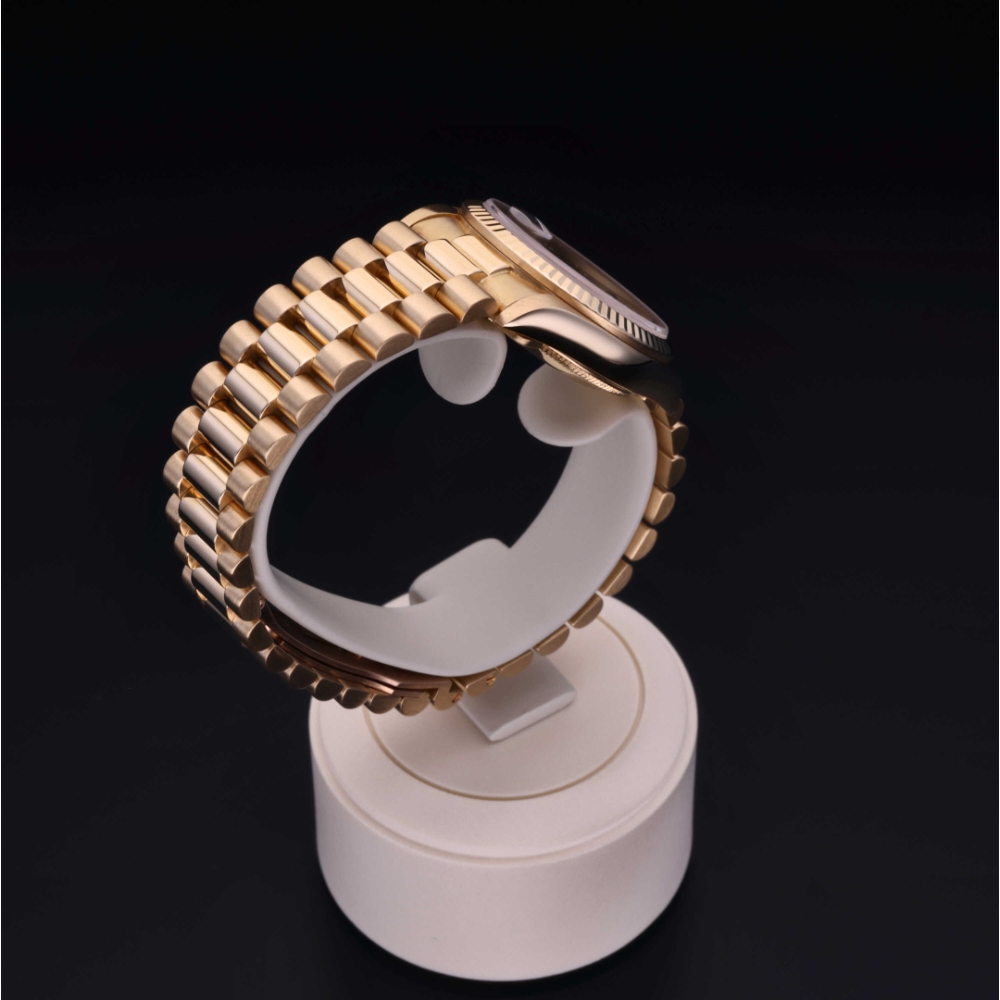 Rolex Certified Pre-Owned Oyster Perpetual 31 in Gold 18 Carat Yellow, 68278 | Verga 1947