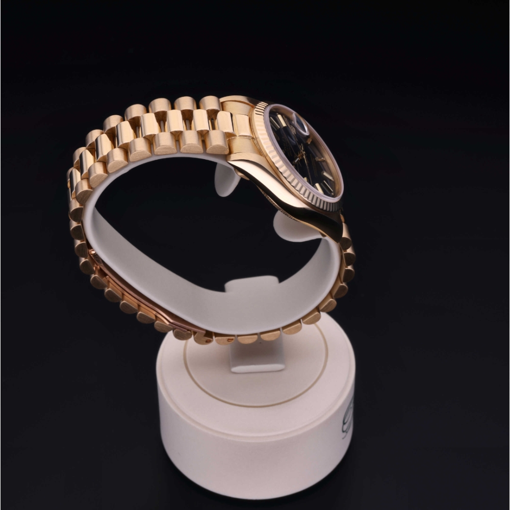Rolex Certified Pre-Owned Oyster Perpetual 31 in Gold 18 Carat Yellow, 68278 | Verga 1947