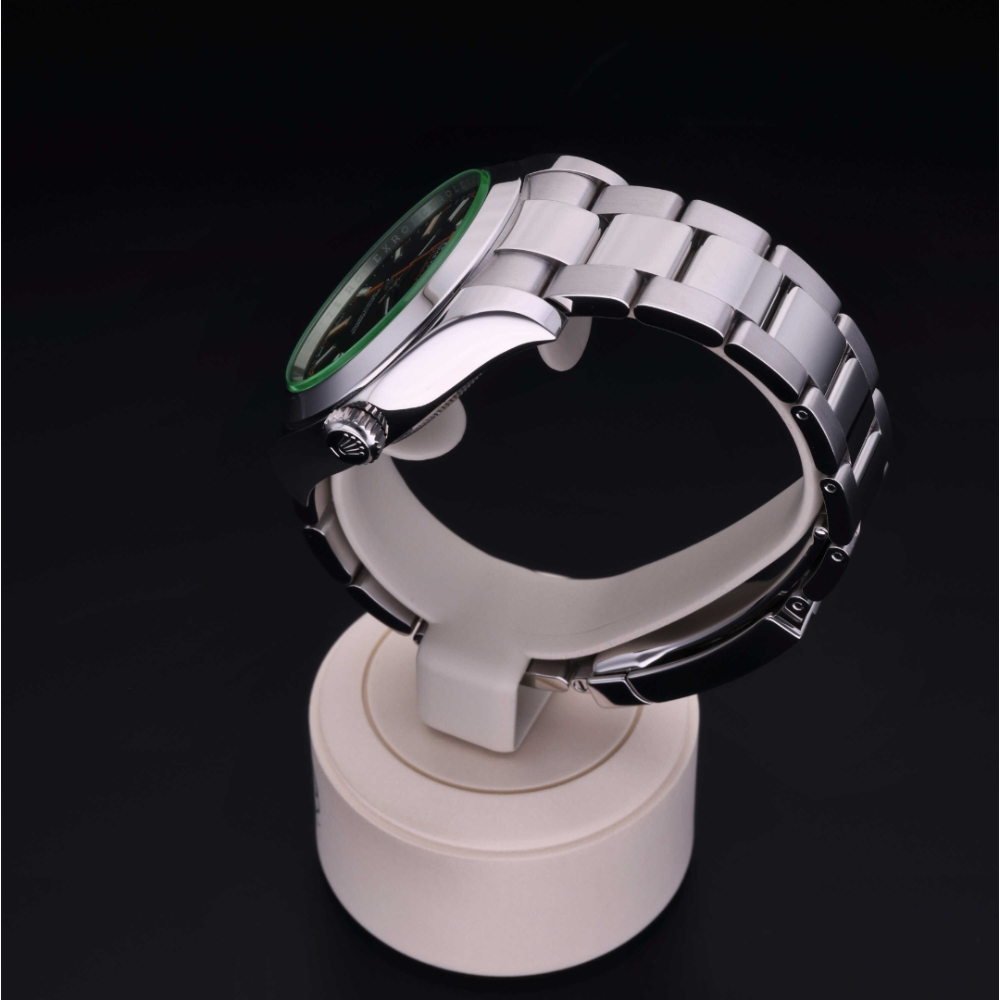 Rolex Certified Pre-Owned  40 in Steel, 116400GV | Verga 1947
