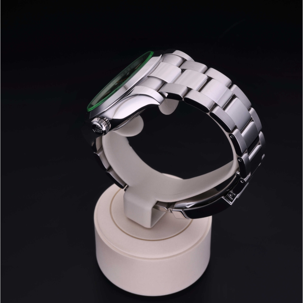 Rolex Certified Pre-Owned  40 in Steel, 116400GV | Verga 1947