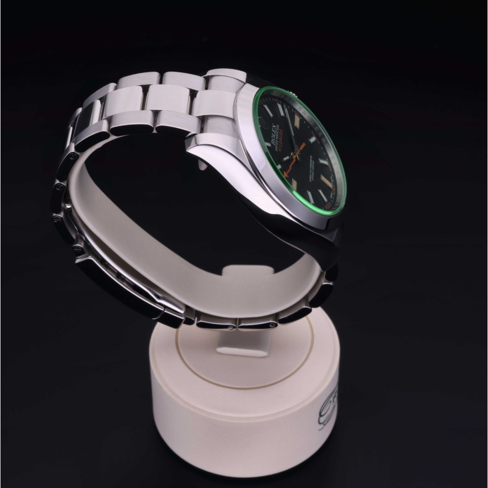 Rolex Certified Pre-Owned  40 in Steel, 116400GV | Verga 1947