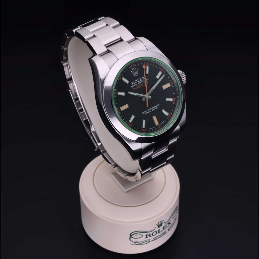 Rolex Certified Pre-Owned  40 in Steel, 116400GV | Verga 1947