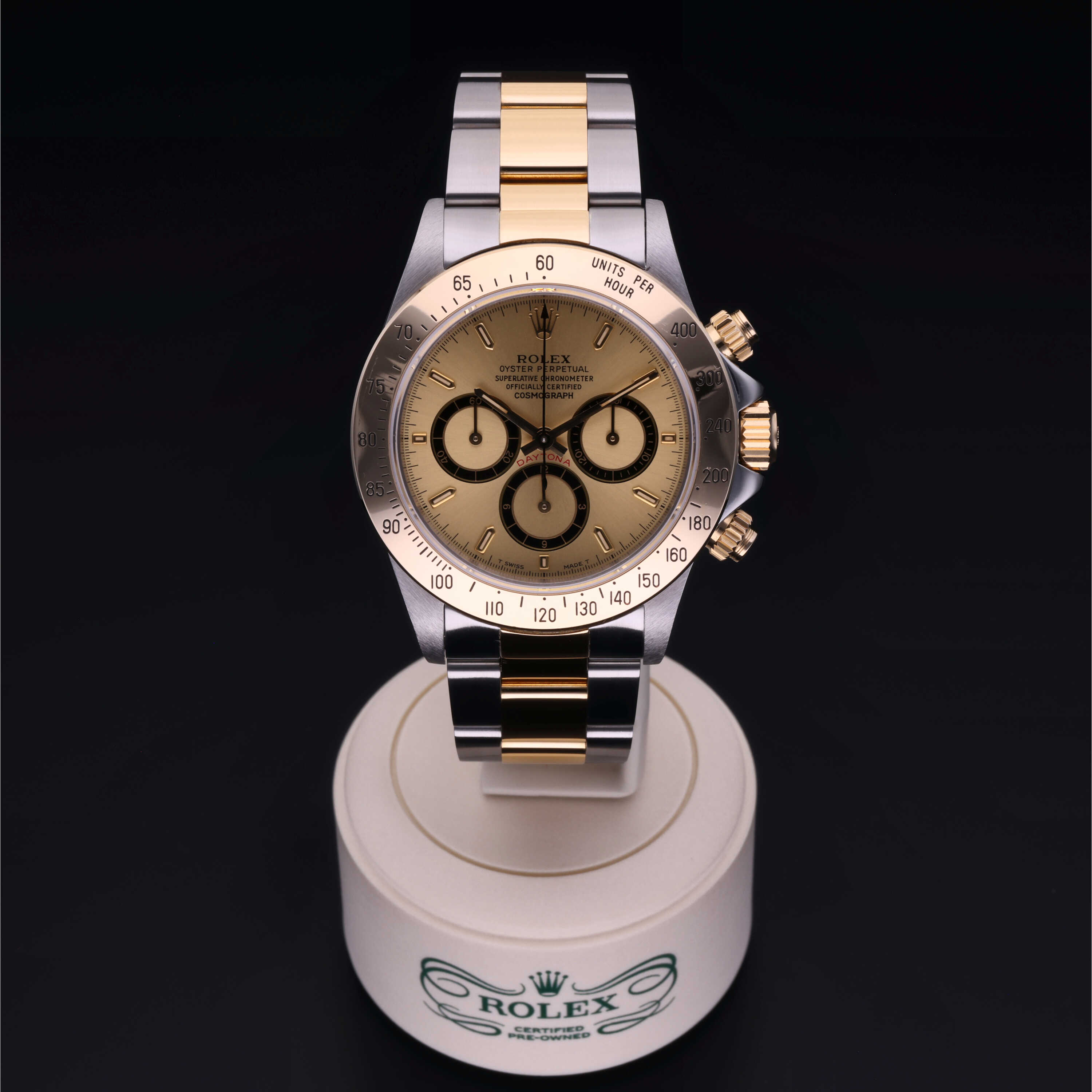 Rolex Certified Pre-Owned  40 in Rolesor 18 Carat Yellow, 16523 | Verga 1947