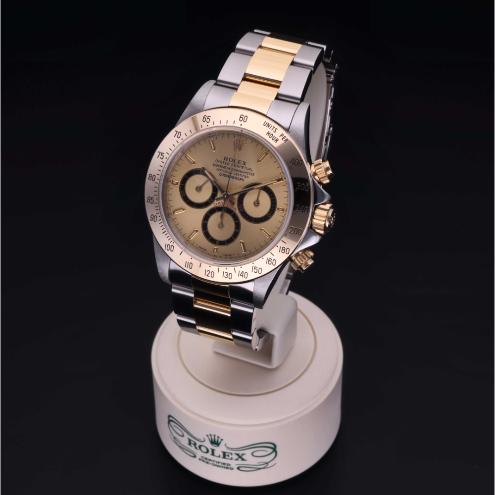 Rolex Certified Pre-Owned  40 in Rolesor 18 Carat Yellow, 16523 | Verga 1947