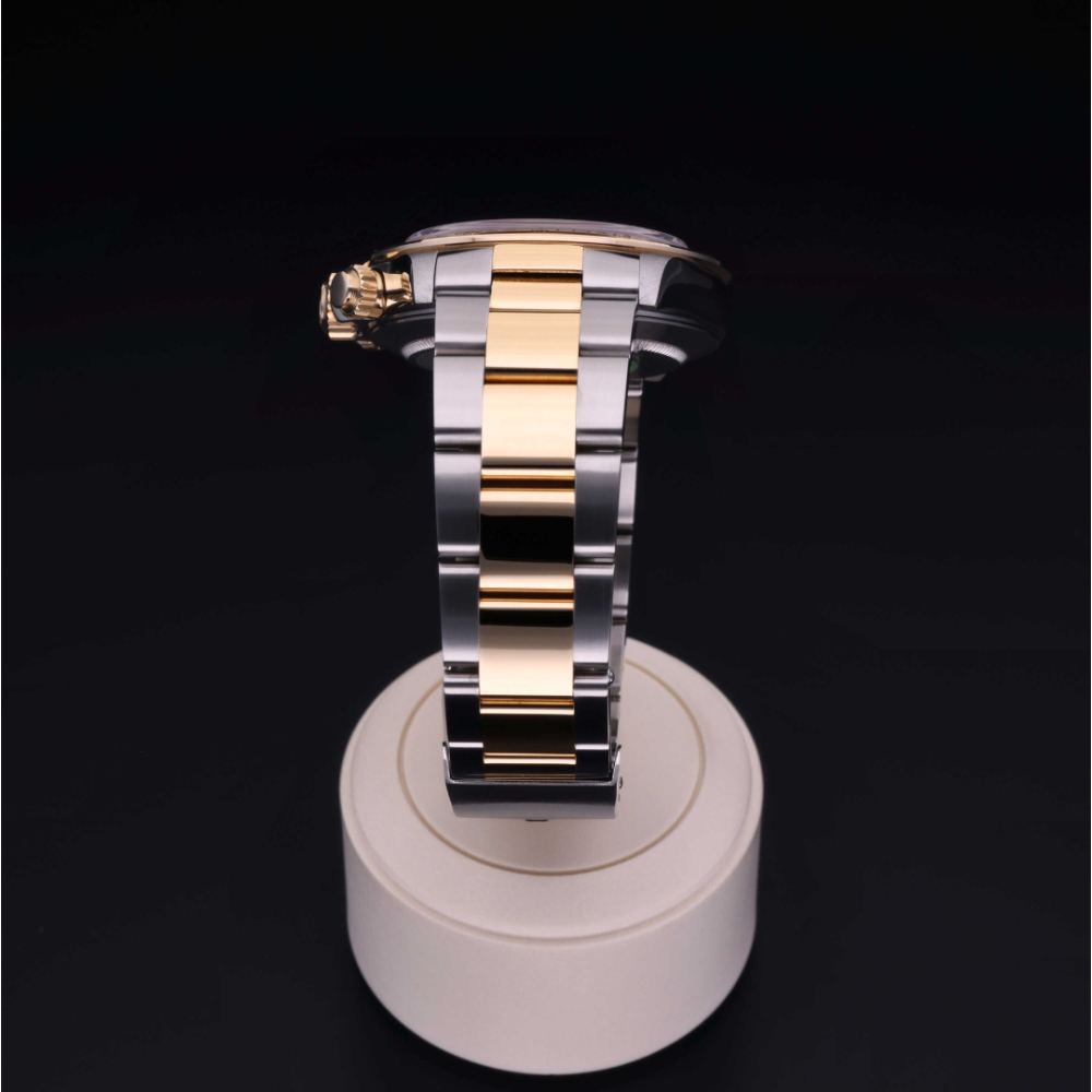 Rolex Certified Pre-Owned  40 in Rolesor 18 Carat Yellow, 16523 | Verga 1947
