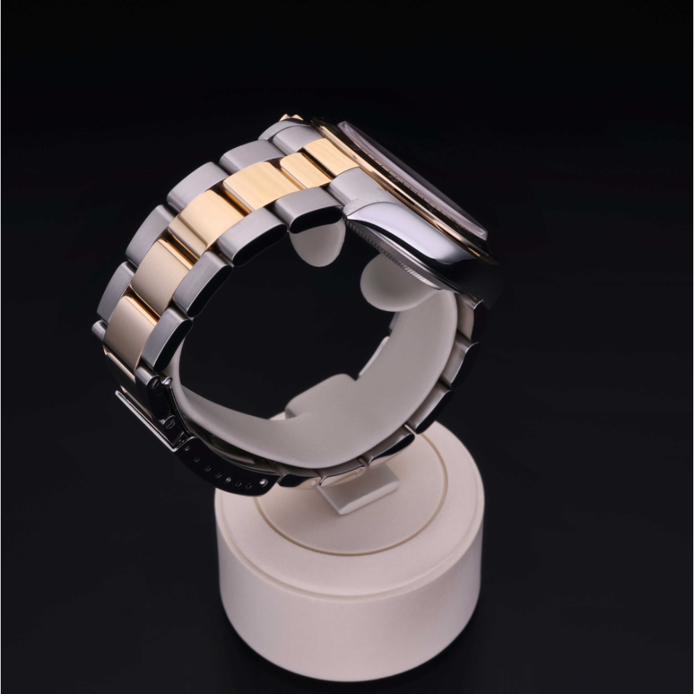 Rolex Certified Pre-Owned  40 in Rolesor 18 Carat Yellow, 16523 | Verga 1947