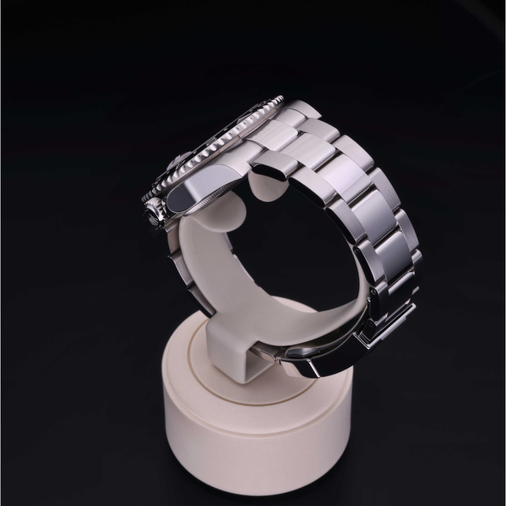 Rolex Certified Pre-Owned Oyster Perpetual 40 in Steel, 116710LN | Verga 1947