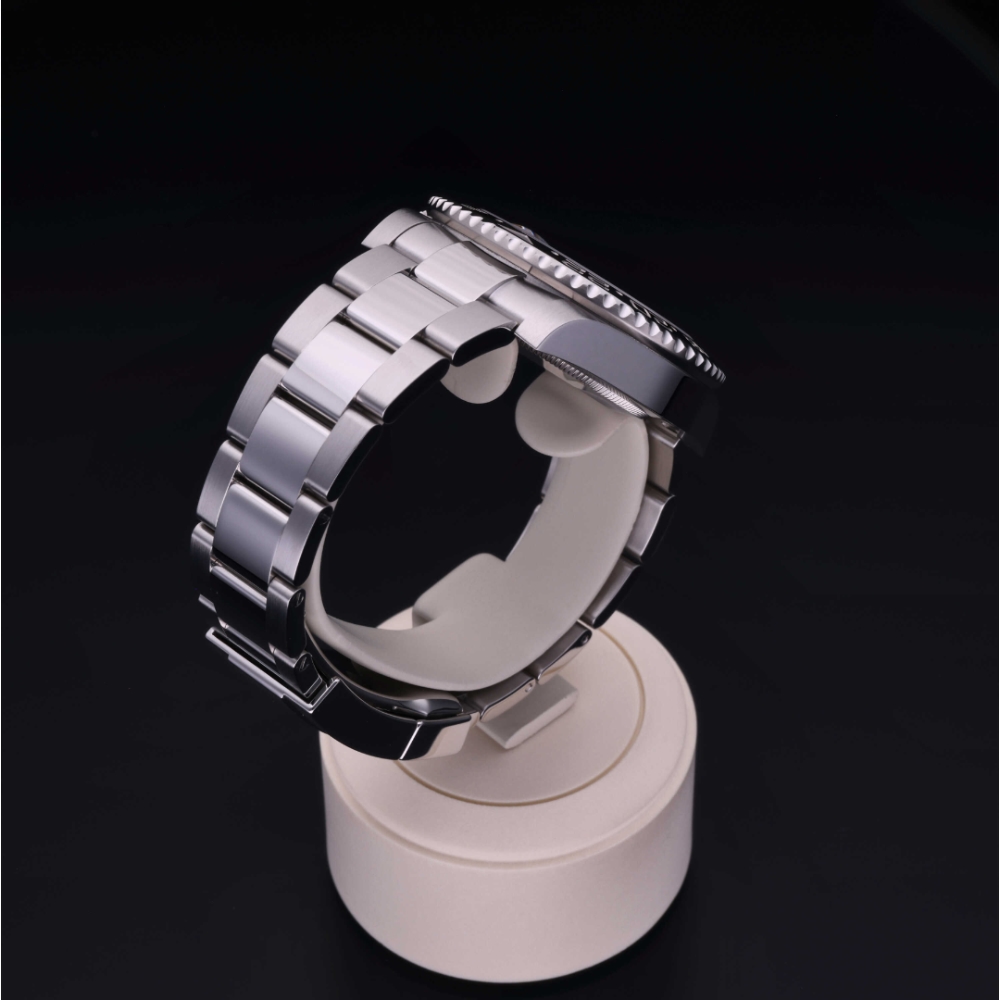 Rolex Certified Pre-Owned Oyster Perpetual 40 in Steel, 116710LN | Verga 1947