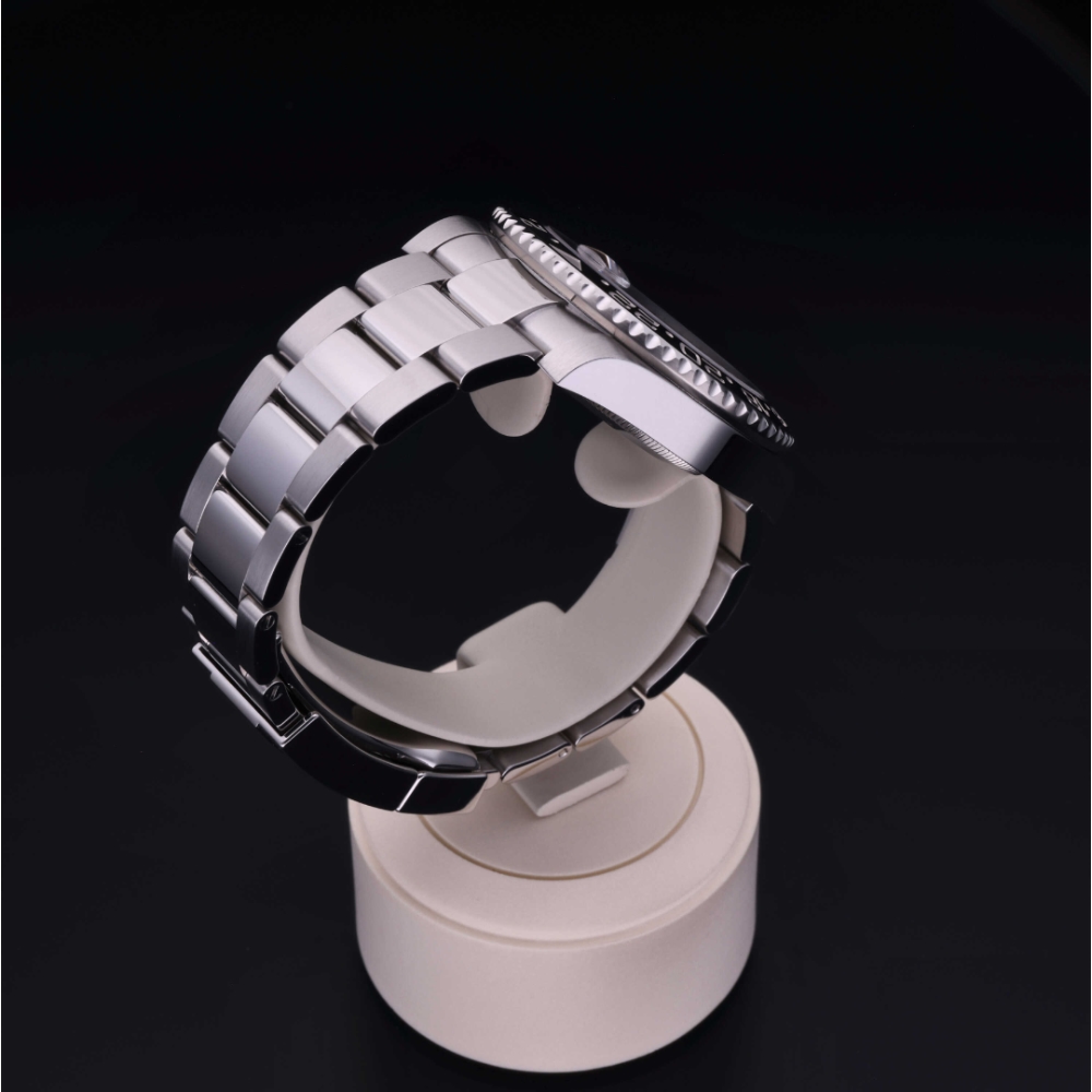 Rolex Certified Pre-Owned Oyster Perpetual 40 in Steel, 116710LN | Verga 1947