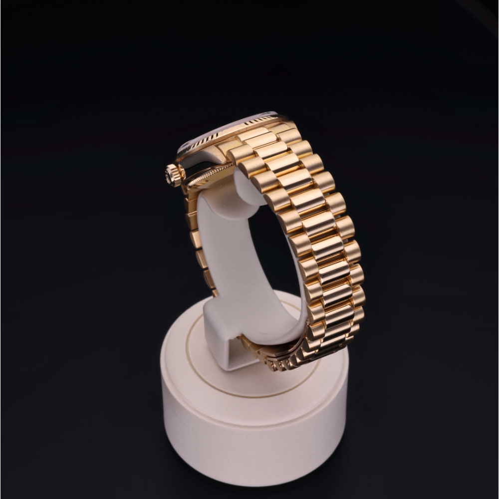 Rolex Certified Pre-Owned  31 in Gold 18 Carat Yellow, 68278 | Verga 1947