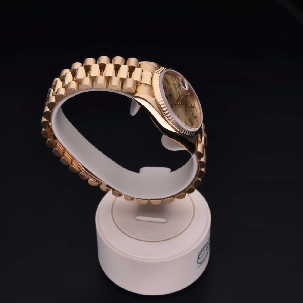 Rolex Certified Pre-Owned  31 in Gold 18 Carat Yellow, 68278 | Verga 1947