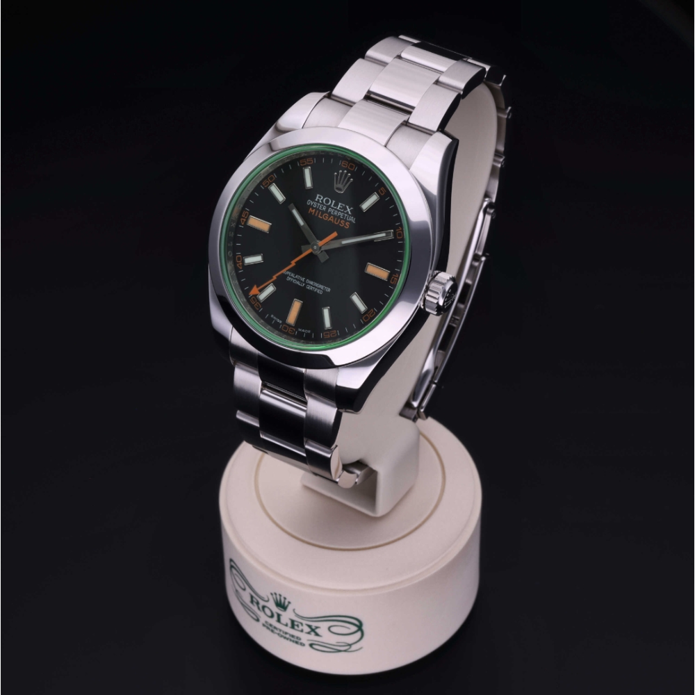 Rolex Certified Pre-Owned  40 in Acciaio, 116400GV | Verga 1947