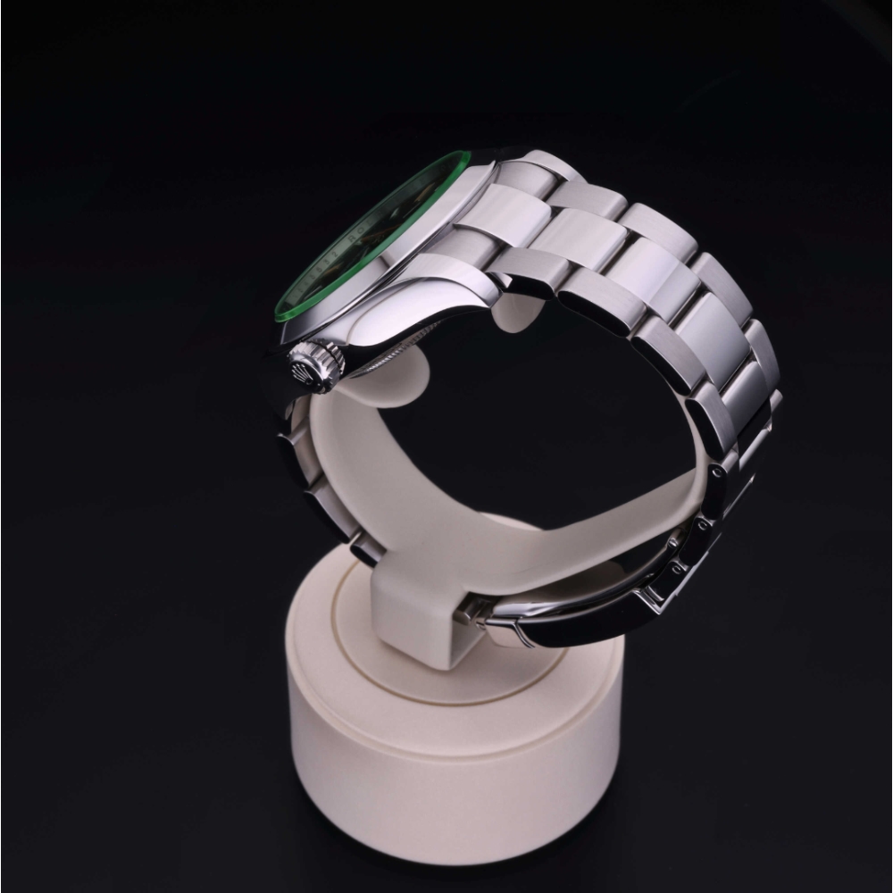 Rolex Certified Pre-Owned  40 in Acciaio, 116400GV | Verga 1947