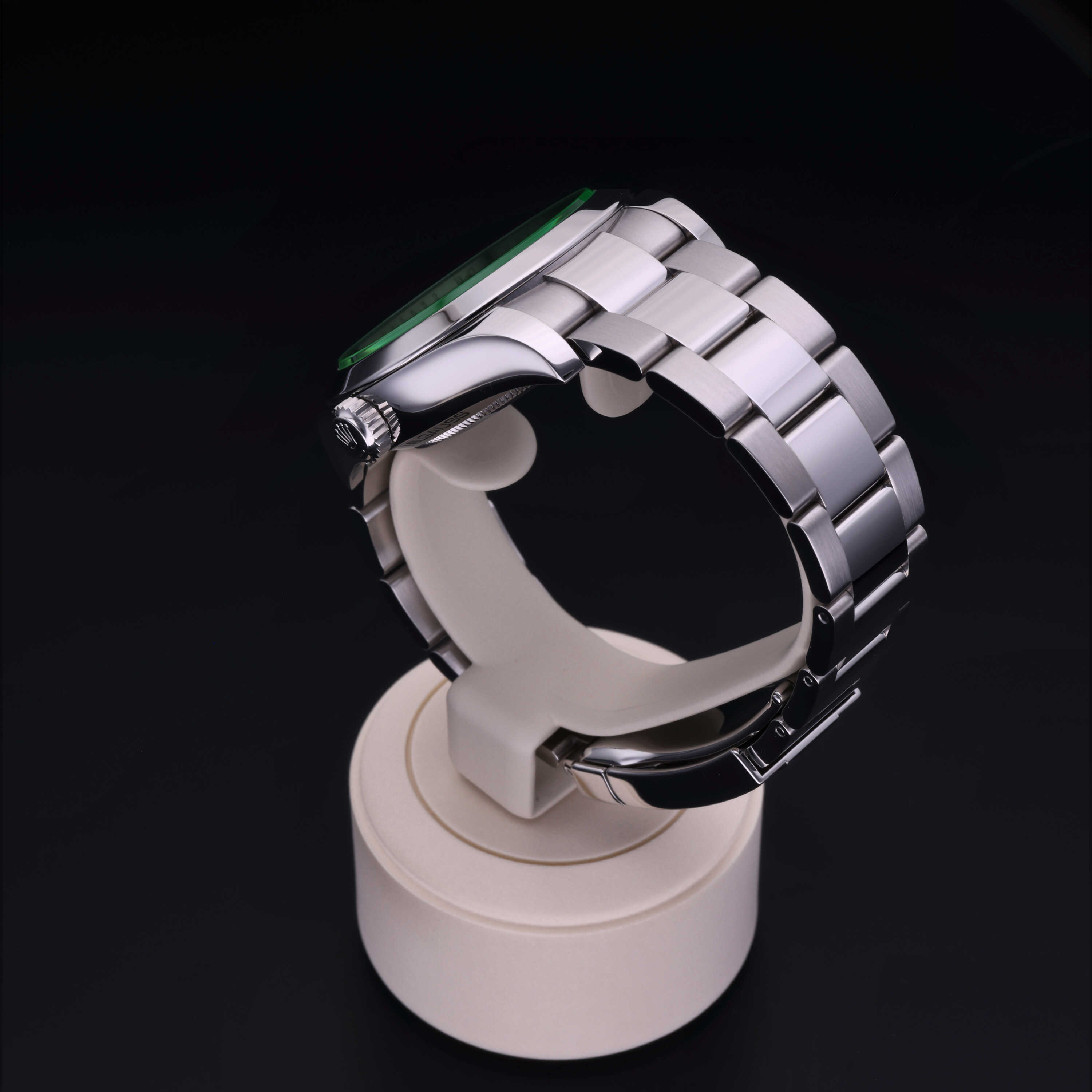 Rolex Certified Pre-Owned  40 in Acciaio, 116400GV | Verga 1947