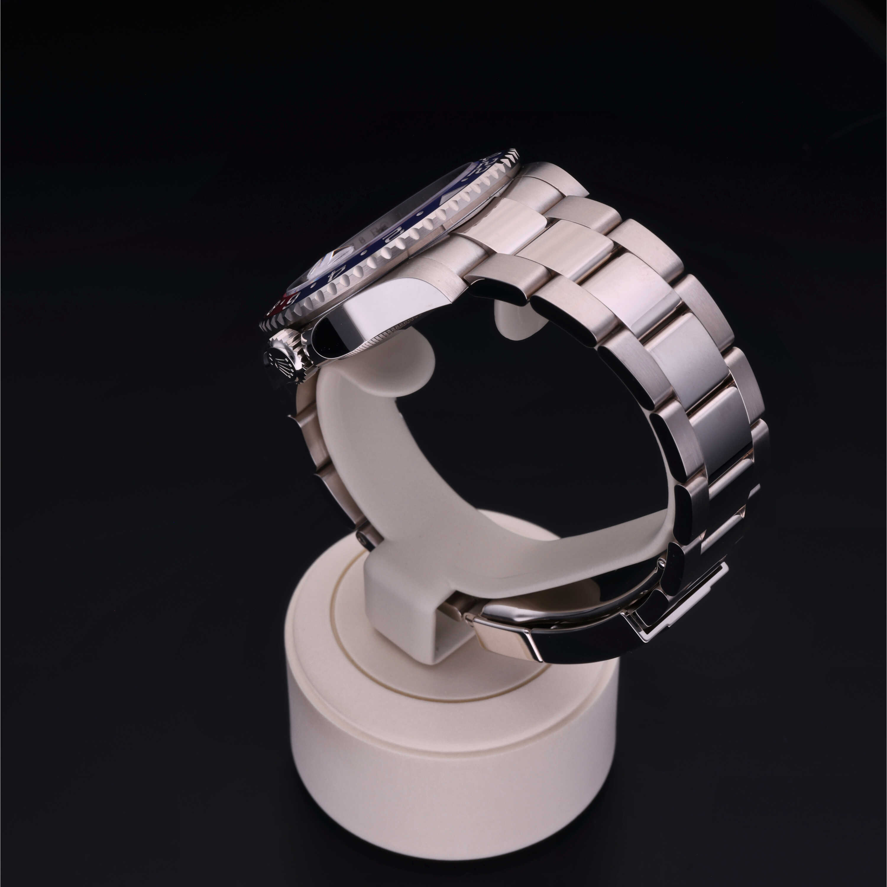 Rolex Certified Pre-Owned  40 in Oro 18 CT.B, 126719BLRO | Verga 1947