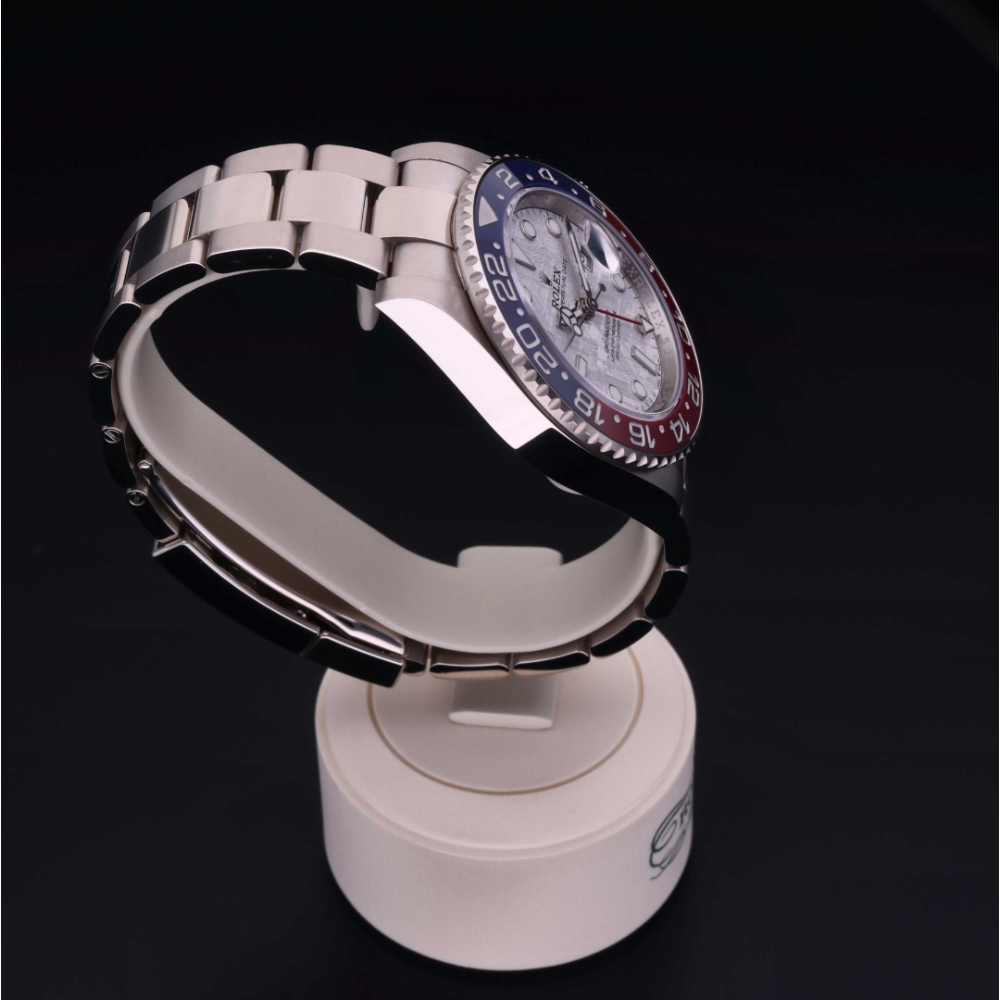 Rolex Certified Pre-Owned  40 in Oro 18 CT.B, 126719BLRO | Verga 1947