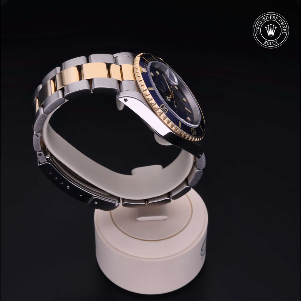 Rolex Certified Pre-Owned Oyster Perpetual 40 in Acciaio/oro G, 16613 | Verga 1947