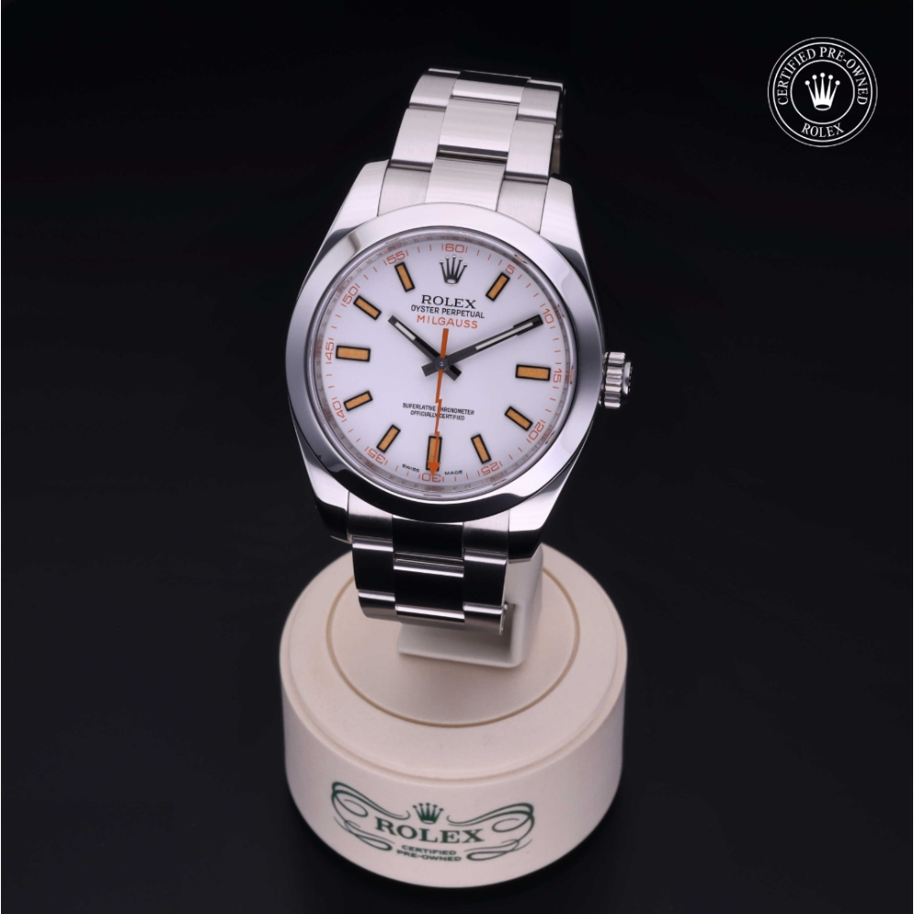 Rolex Certified Pre-Owned Oyster Perpetual 40 in Acciaio, 116400 | Verga 1947