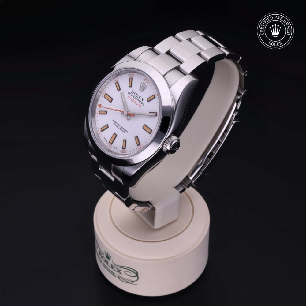 Rolex Certified Pre-Owned Oyster Perpetual 40 in Acciaio, 116400 | Verga 1947