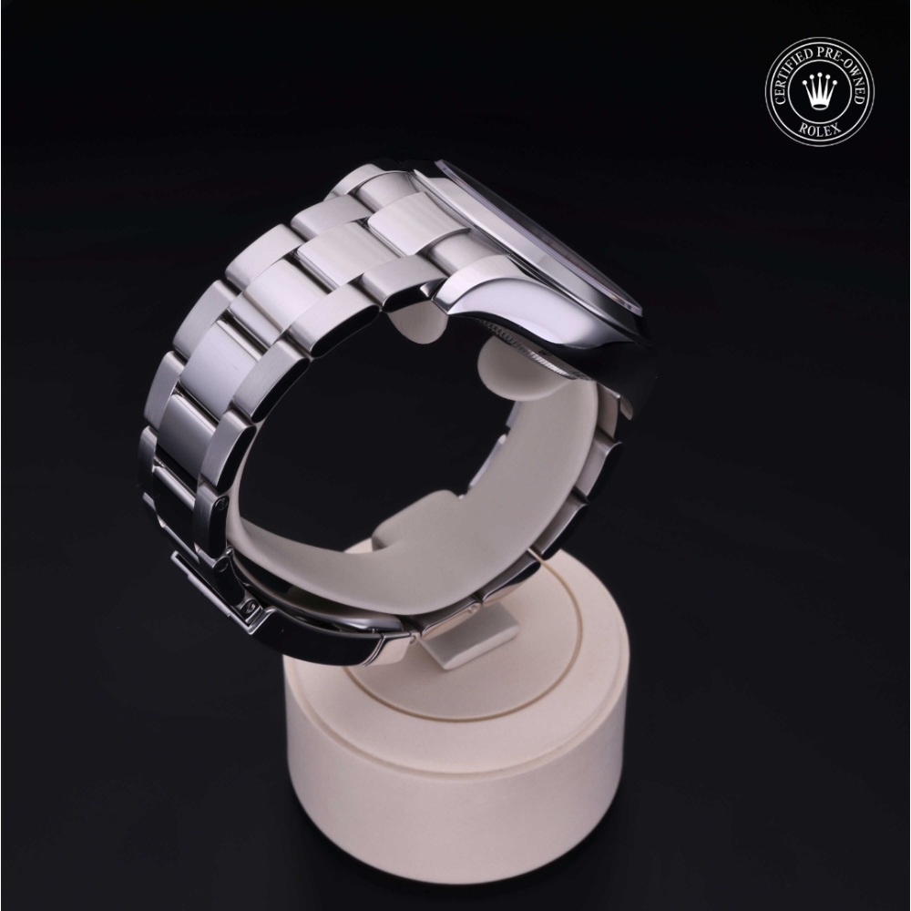 Rolex Certified Pre-Owned Oyster Perpetual 40 in Acciaio, 116400 | Verga 1947
