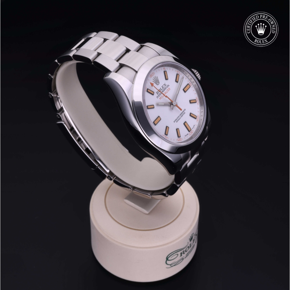 Rolex Certified Pre-Owned Oyster Perpetual 40 in Acciaio, 116400 | Verga 1947