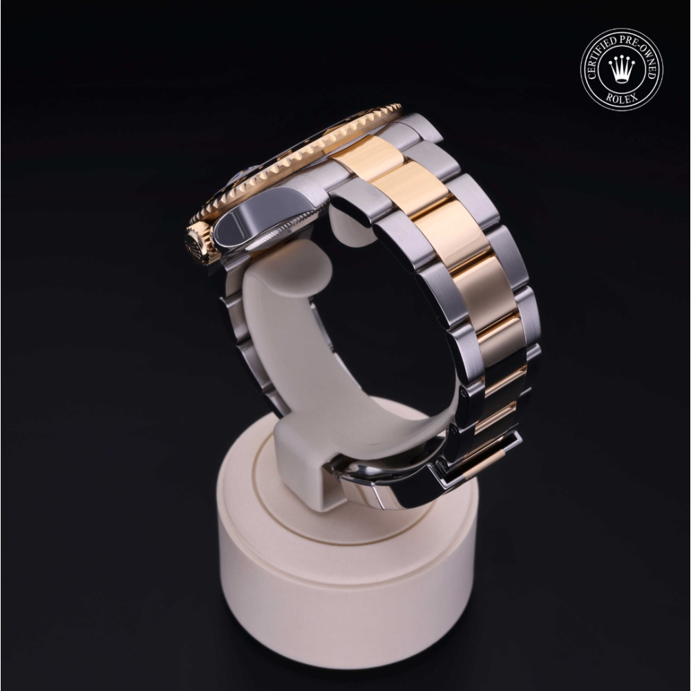 Rolex Certified Pre-Owned Oyster Perpetual 40 in Acciaio/oro G, 116713LN | Verga 1947