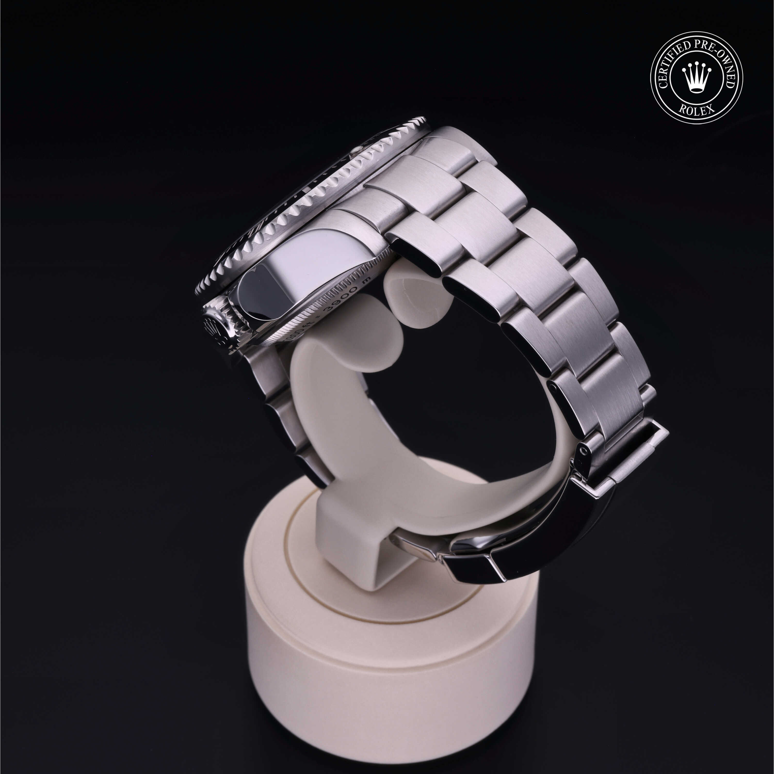  Certified Pre-Owned with 44 mm from 2009