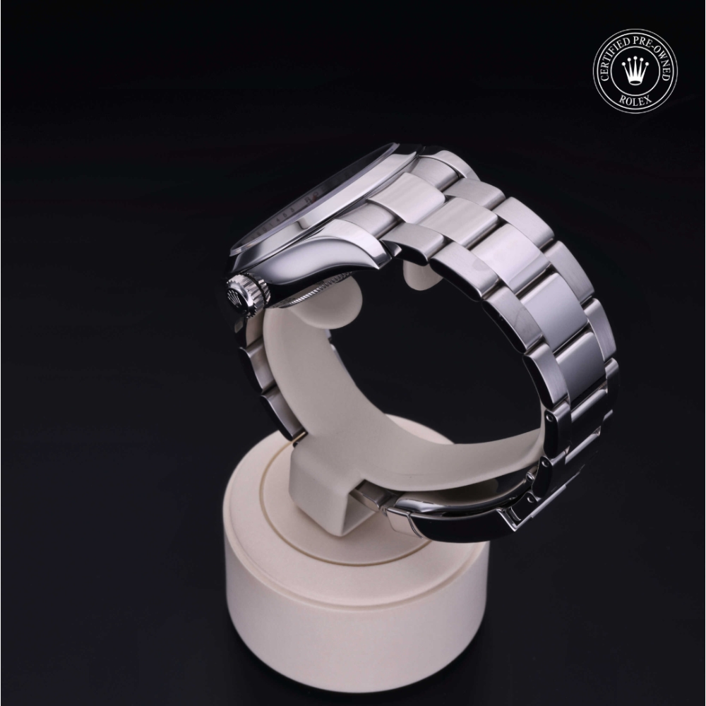  Certified Pre-Owned with 40 mm from 2011