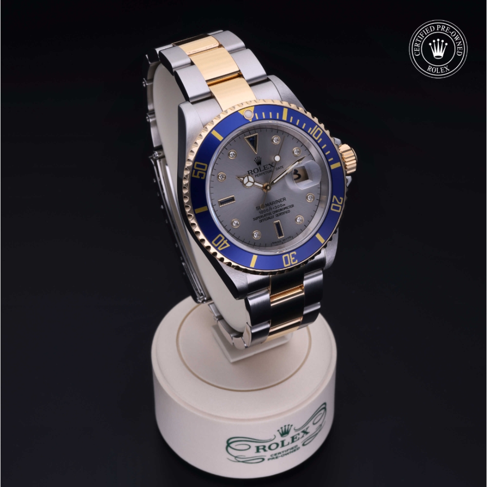 Oyster Perpetual Certified Pre-Owned with 40 mm from 2006