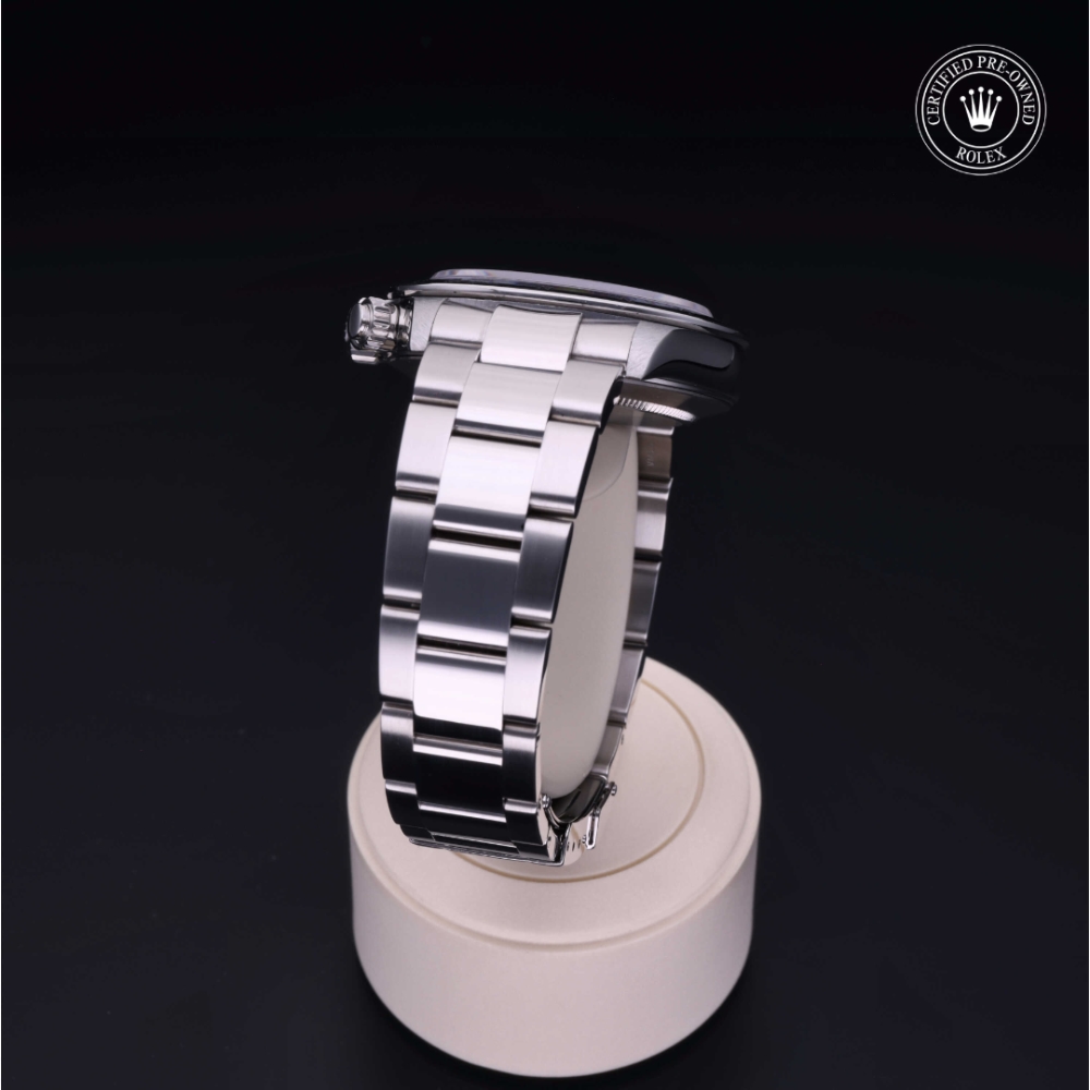  Certified Pre-Owned with 40 mm from 1999